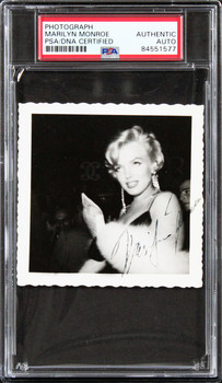 Marilyn Monroe Authentic Signed Black & White 3.5x3.5 Photo PSA/DNA Slabbed