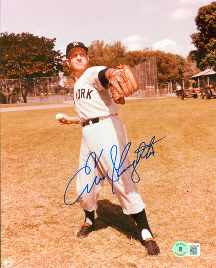 Gaylord Perry Seattle Mariners Signed Autographed 8X10 Photo PSA/DNA COA