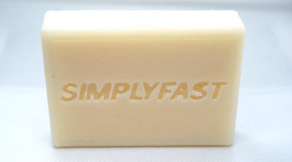 Simplyfast Hard Snow wax is engineered to last longer than the toughest, iciest downhill