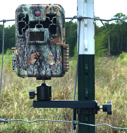BROWNING BROWNING TRAIL CAMERA T-POST MOUNT BLACK BROWN-BTC CTM