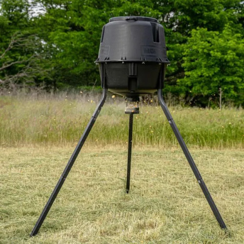 MOULTRIE 200LB DEER FEEDER