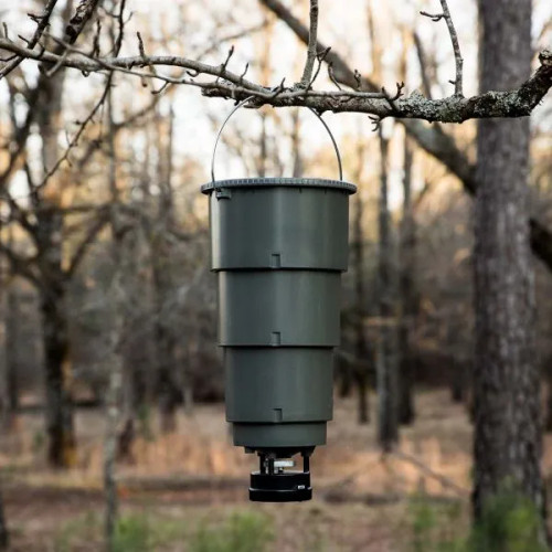 MOULTRIE 30LB ALL IN ONE HANGING FEEDER