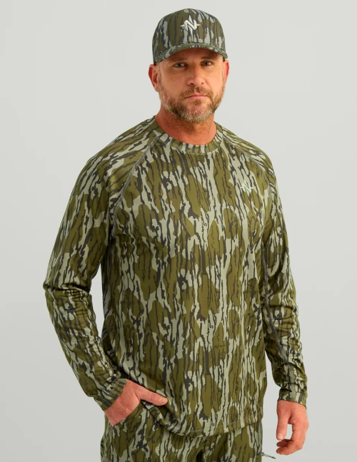 Nomad Outdoor Mirage LS Camo Crew Shirt - Mossy Oak Bottomland