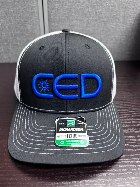 CED Richardson 112RE Black/White Mesh Trucker