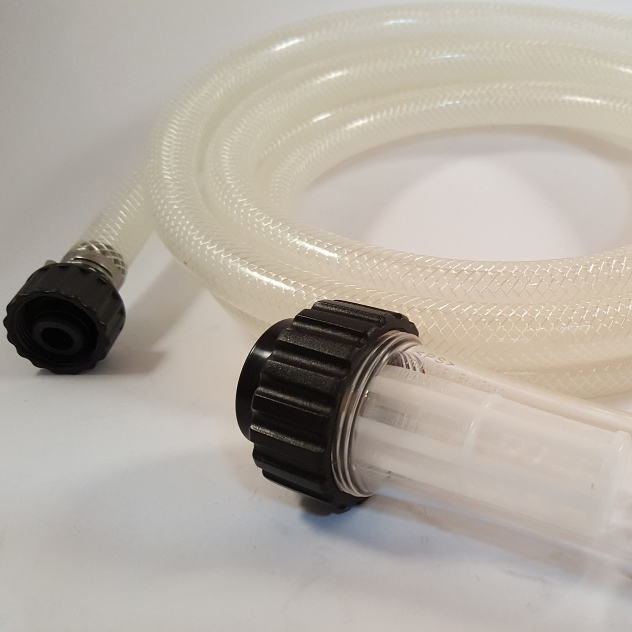 Inlet hose with filter