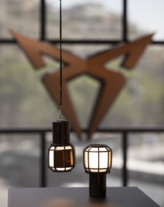 Chispa Lampe - Marset x CUPRA