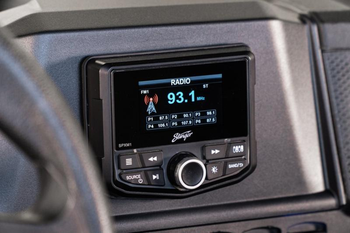 STINGER POWERSPORTS & MARINE MEDIA PLAYER STINGER POWERSPORTS & MARINE MEDIA PLAYER