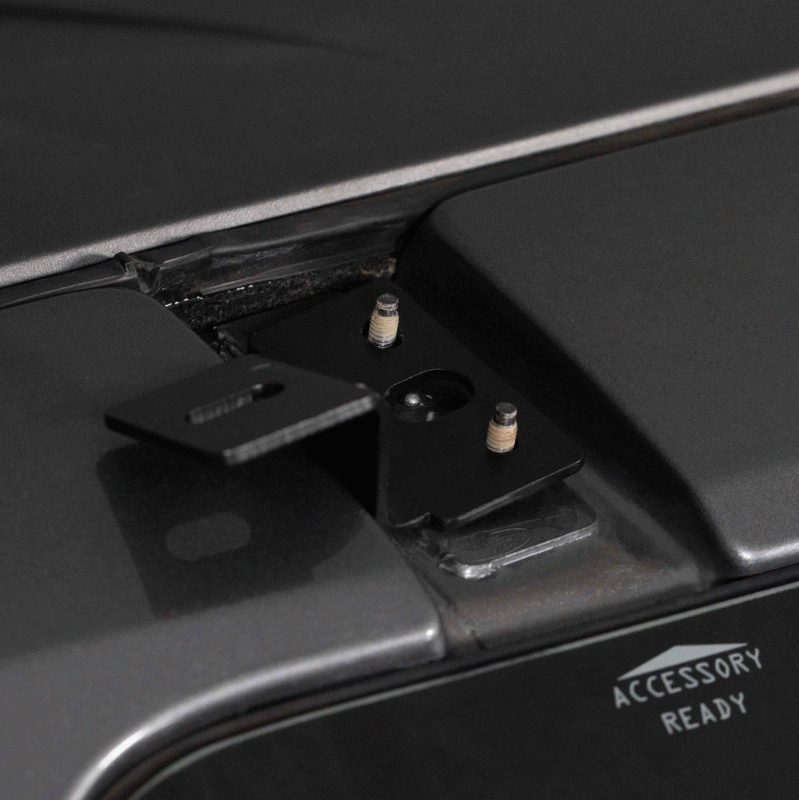 HEISE Roof Lightbar Bracket - Fits Ford Bronco 2021-Up* Fits Heise 50"-52" lightbars with rear mount bracketsIncludes plastic covers to conceal the brackets and OE mounting boltsBlack powder-coated brackets