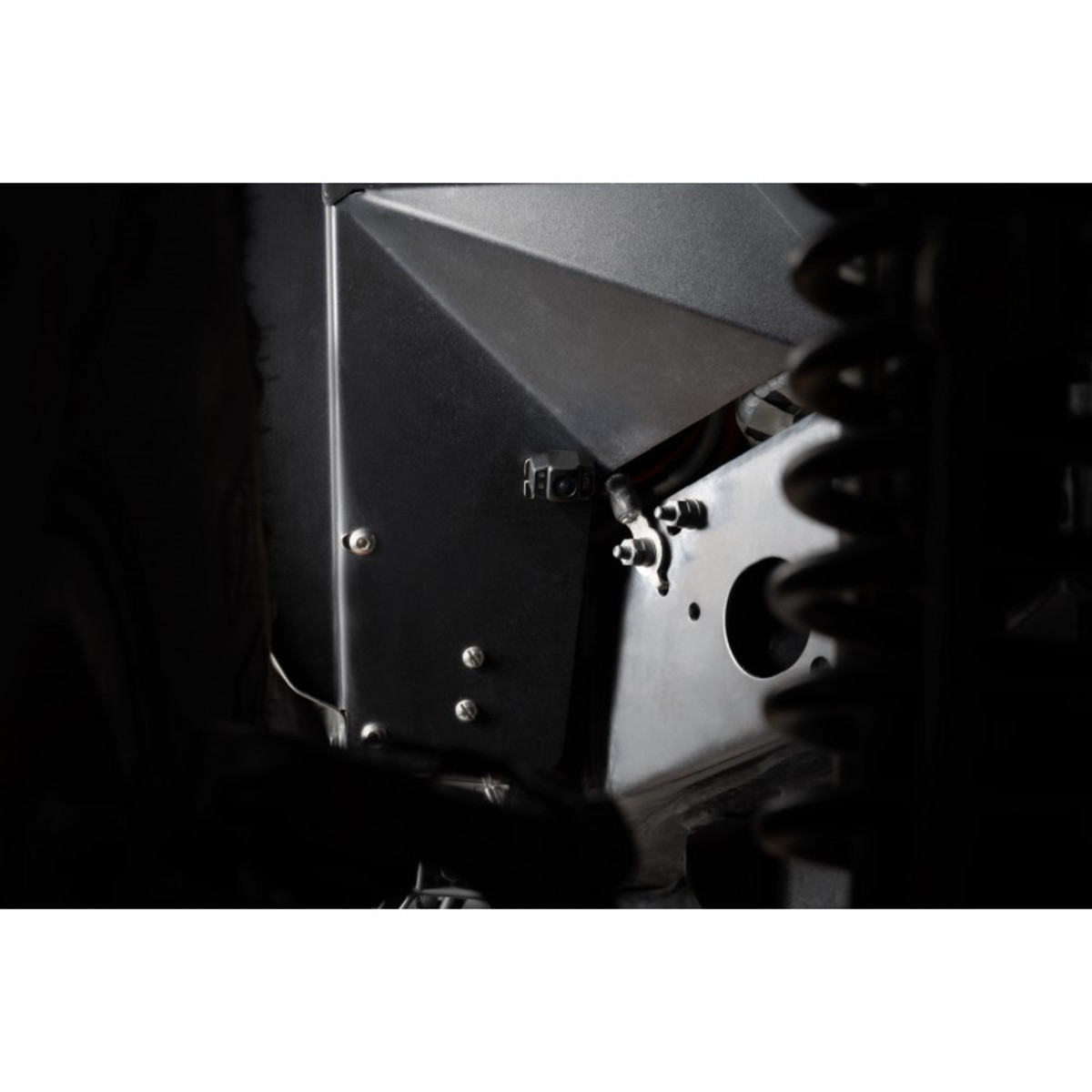 ECHOMASTER TERRAINVIEW UNDERBODY UNIVERSAL 4-CAMERA KIT WITH DVR ECHOMASTER TERRAINVIEW UNDERBODY UNIVERSAL 4-CAMERA KIT WITH DVR