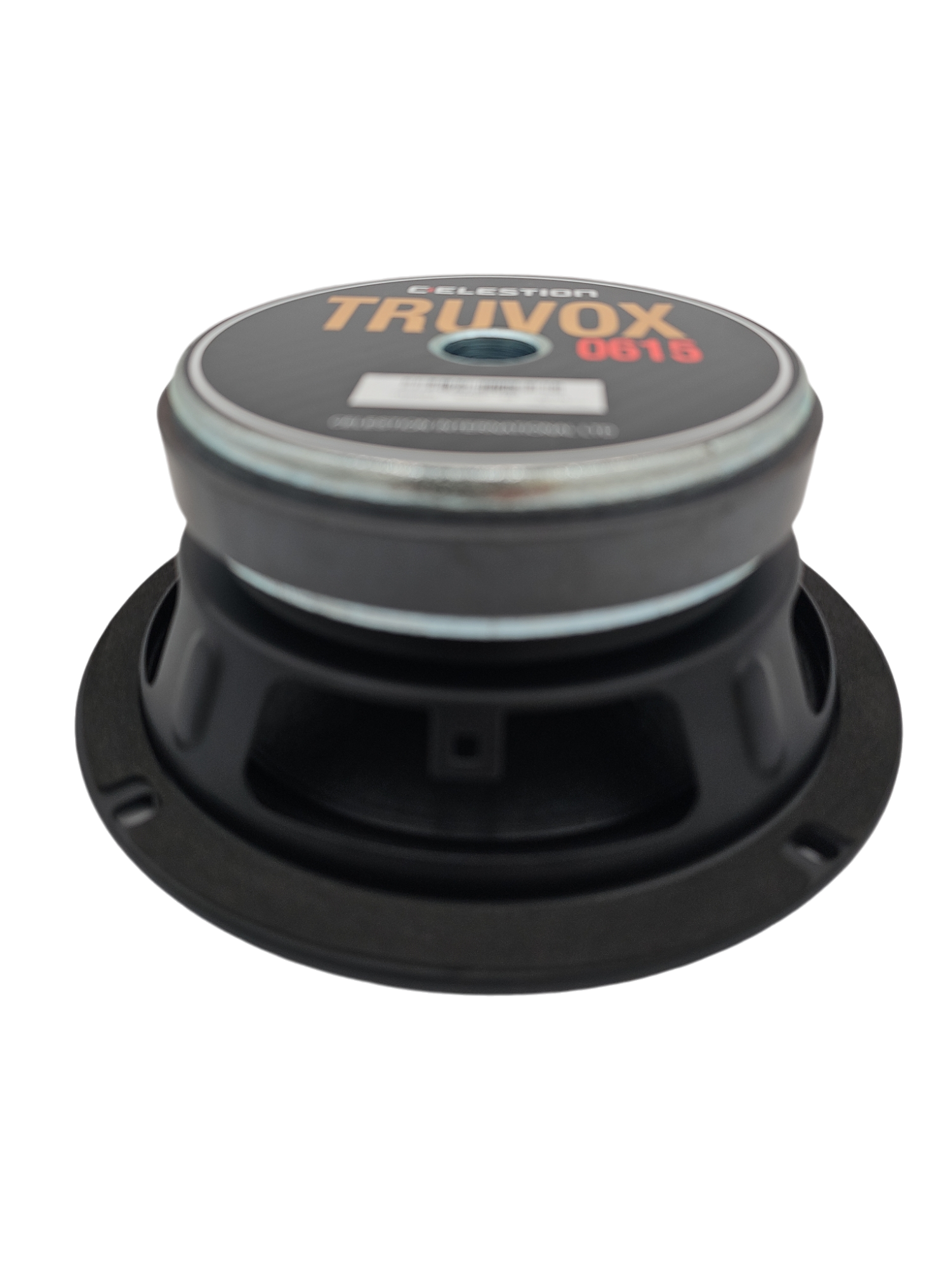 6-inch pressed steel chassis, ferrite magnet mid/bass driver