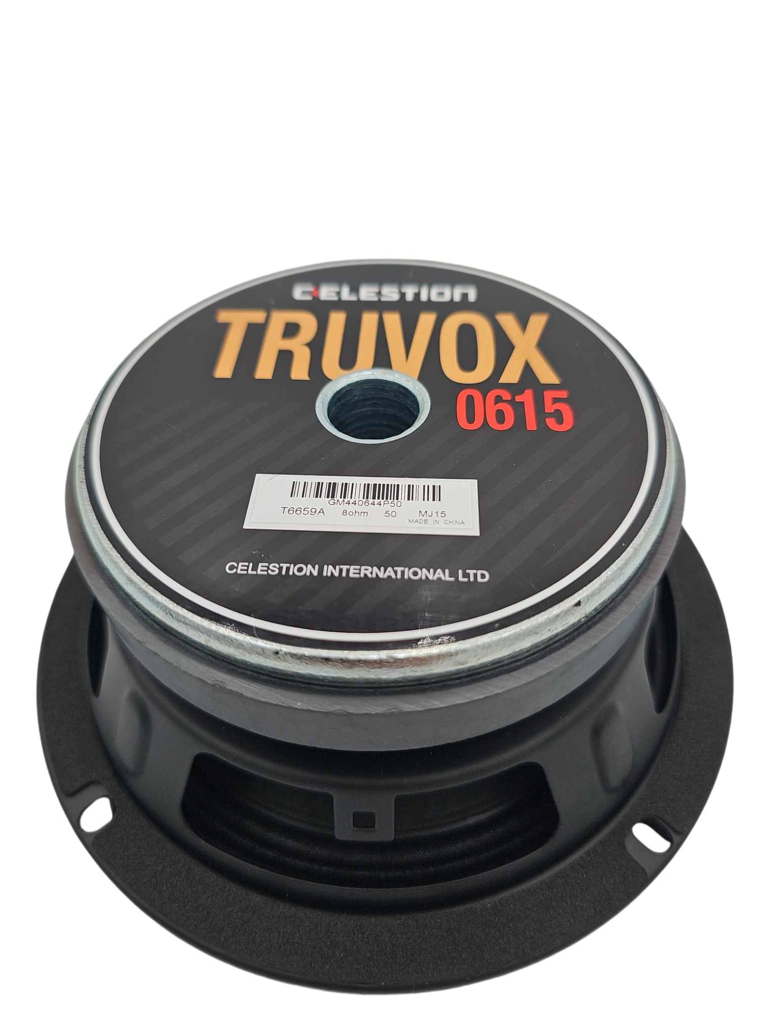 6-inch pressed steel chassis, ferrite magnet mid/bass driver