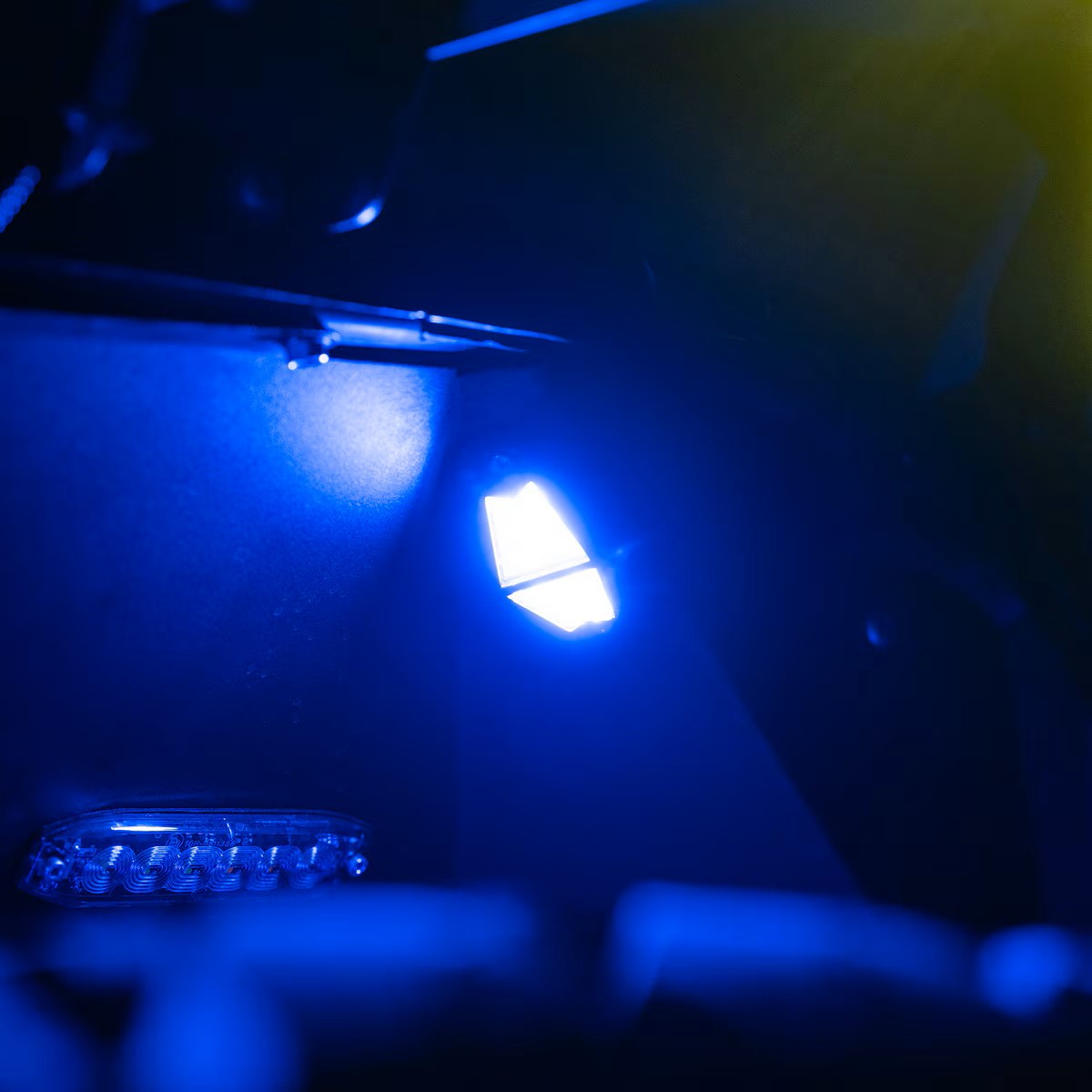 COLORTRAIL 4pc RGB+W Rock Light Expansion Pack for RSDK4 & RSDK8 Kits - Daisy Chain Connections