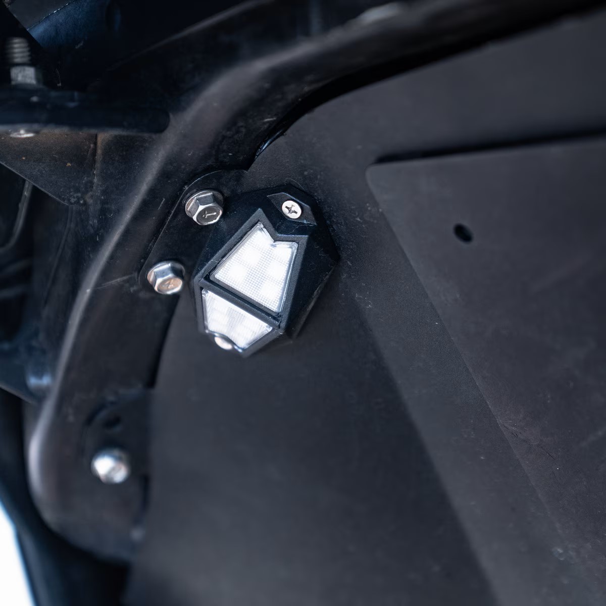 COLORTRAIL 4pc RGB+W Rock Light Expansion Pack for RSDK4 & RSDK8 Kits - Daisy Chain Connections