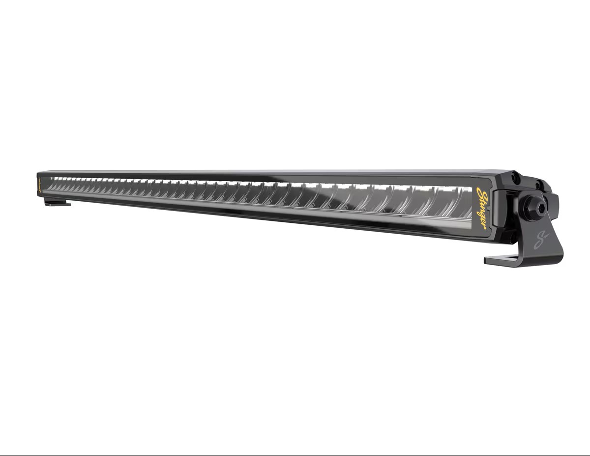 STINGER HEXCORE 50" Flood & Spot Combo beam with amber & white
position light; Reverse polarity, Anti-RFI/EMC interference and UV shielded.