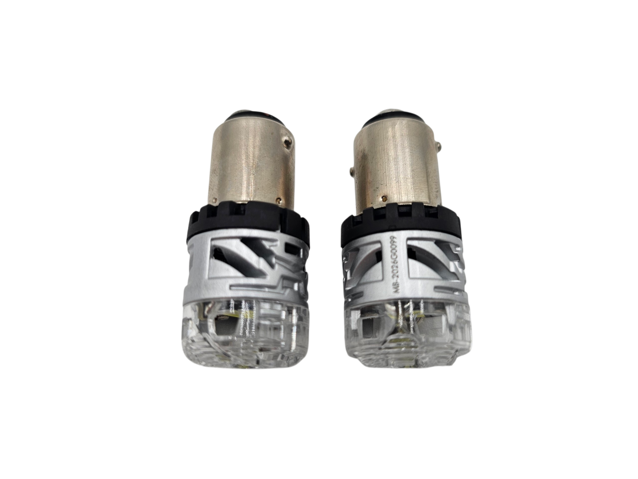 VYPR 1157 WHITE HIGH OUTPUT LED BULBS - PAIR