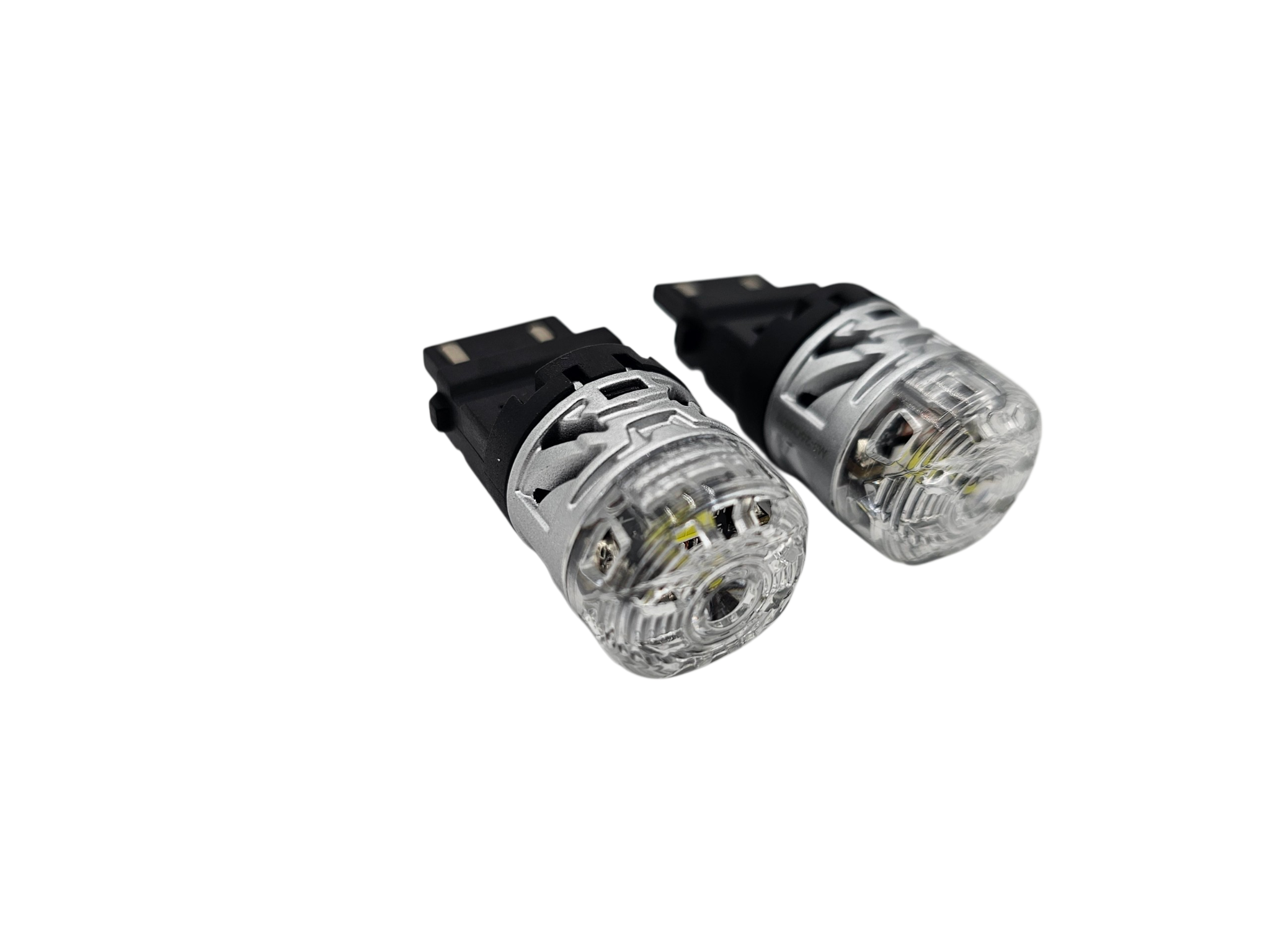 VYPR 3156 WHITE HIGH OUTPUT LED BULBS - PAIR