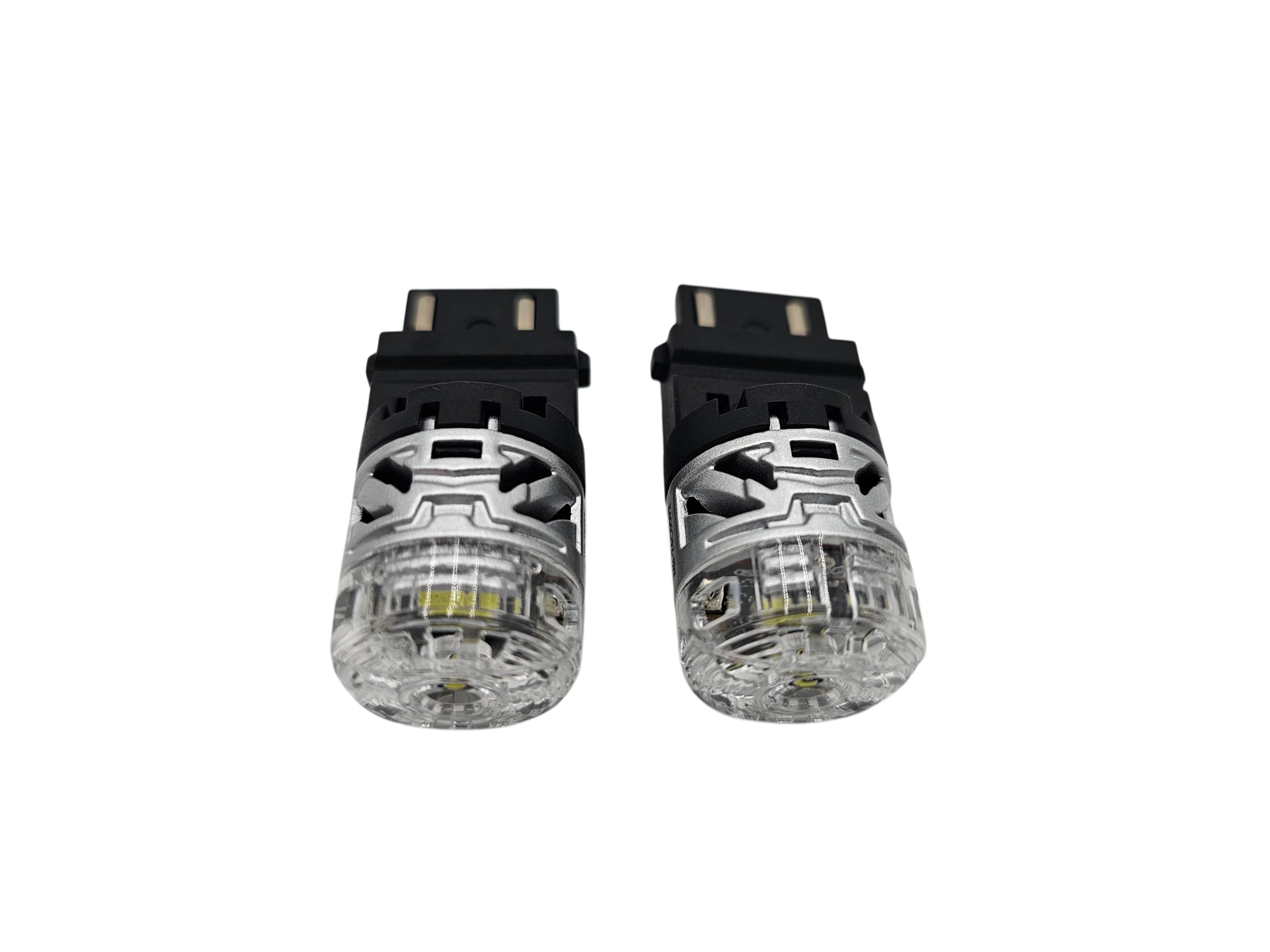 VYPR 3156 WHITE HIGH OUTPUT LED BULBS - PAIR