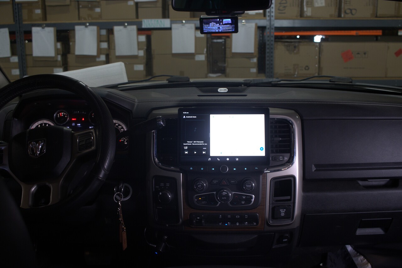 LINKSWELL 2013-2018 RAM IQ2 11.5" MULTIMEDIA RECEIVER