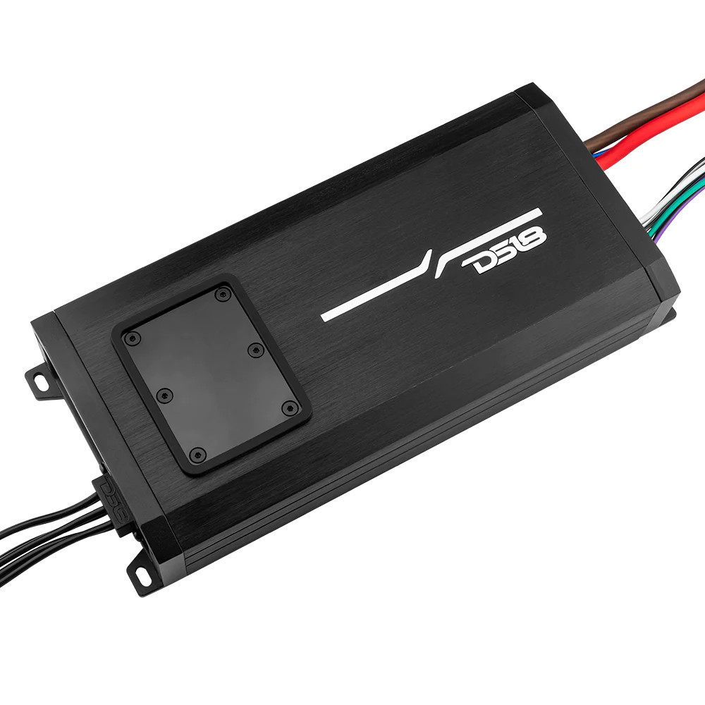 DS18 HYDRO SERIES 600W 4CH AMPLIFIER