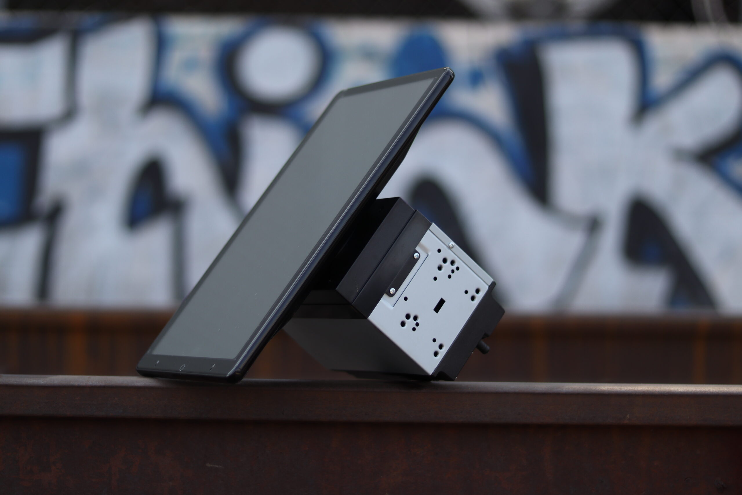 LINKSWELL 13.3" MOTORIZED UNIVERSAL DOUBLE DIN MEDIA RECEIVER WITH APPLE CARPLAY AND ANDROID AUTO