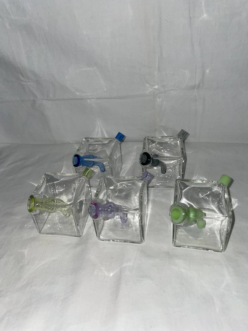 International Glass 2.4" Cube Water Pipe