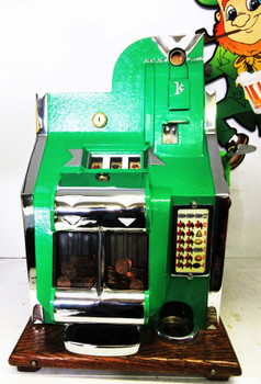 MILLS 1c QT Chevron Slot Machine circa 1936 fully restored Green