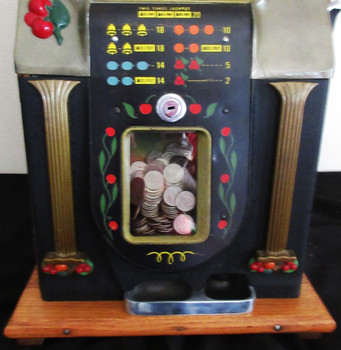 Mills 25c Column / Cherry Front Slot Machine Fully Restored circa 1940's