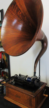 Edison Four Minute Cylinder Triumph Phonograph with Original Signet Oak Horn