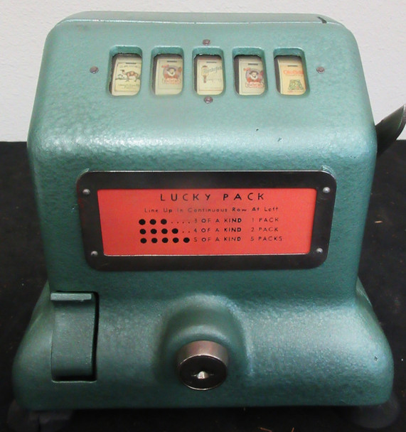 Lucky Pack Poker Penny Trade Stimulator Circa 1941