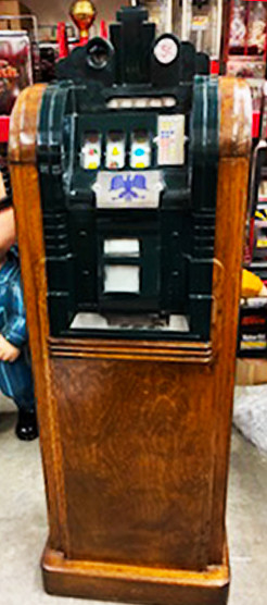 Mills 5c Extraordinary Slot / Mahogany Wood Cabinet Circa 1940's Black Finish