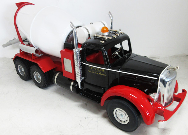 Smith Miller Cement Truck #8 of 100