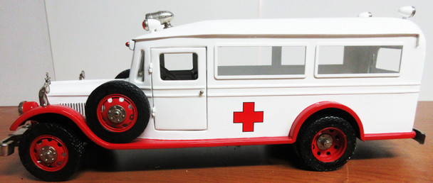 RETRO 123 Ambulance #19/125 New/Old Stock
