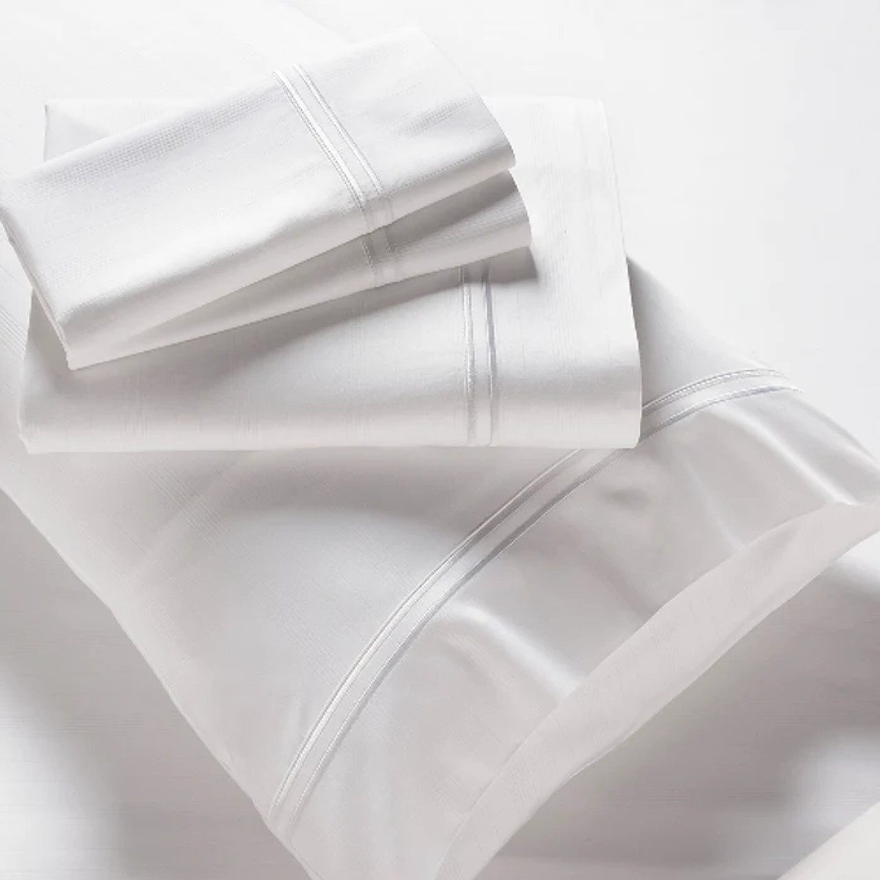 PureCare® Luxurious SuperSoft Bamboo & Cotton Sateen Sheet Set - White Folded