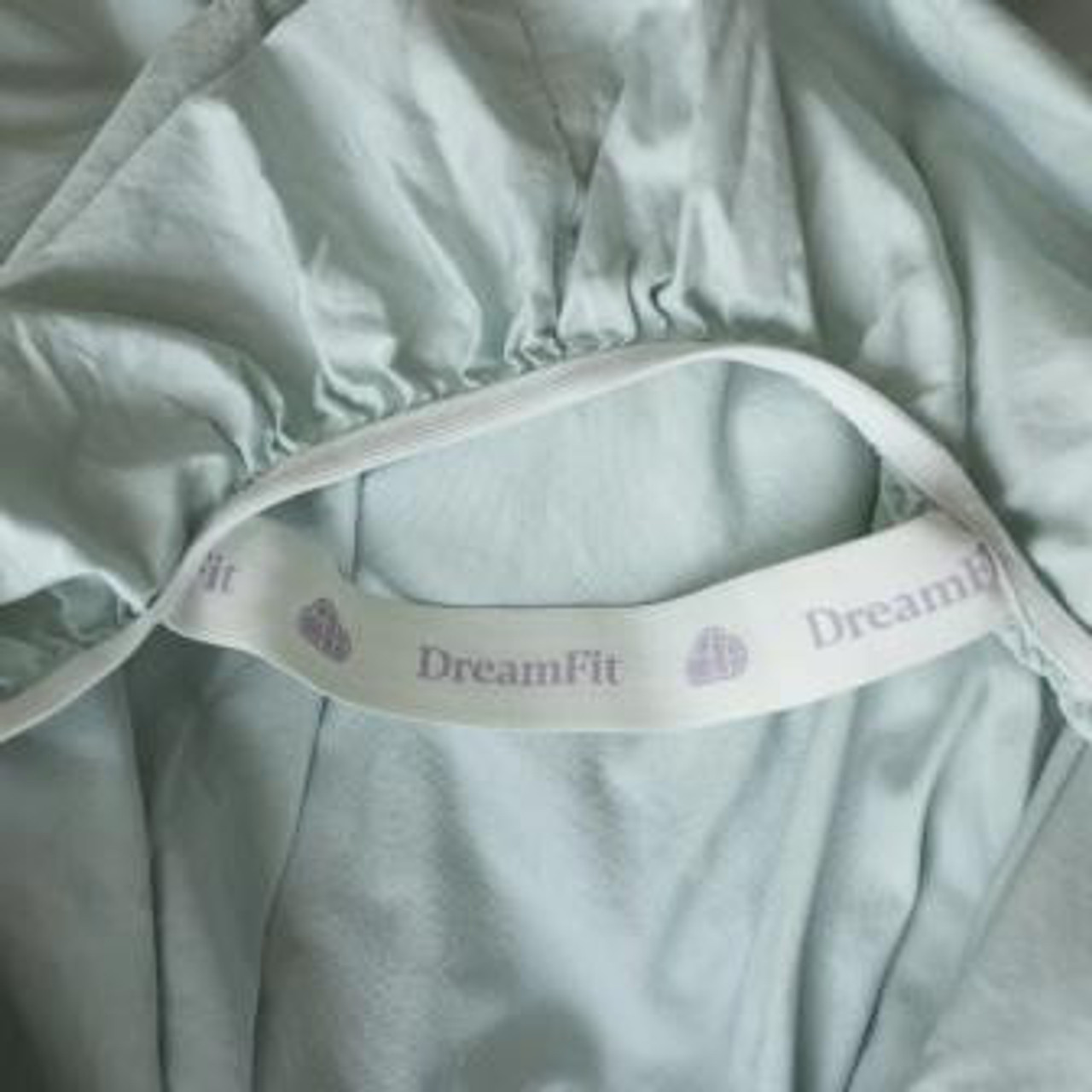 DreamComfort™ 100% Long Staple Cotton Upper Flex Split Top/Head Sheet Set Sage Corner Pocket