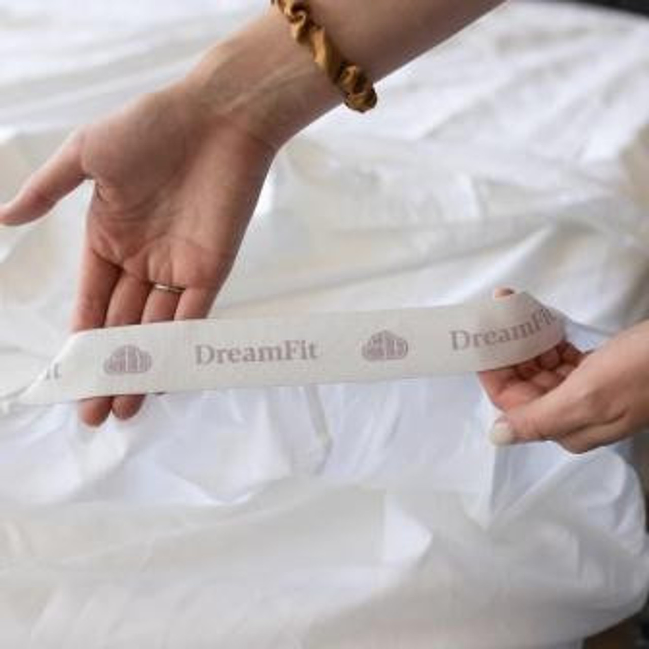 DreamFit® DreamCool™ 100% Pima Cotton Upper Flex Split Top/Head Luxury Sheet Set White Corner Straps