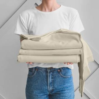 DreamFit Chill Innovations DreamChill Enhanced Bamboo Upper  Flex Split Top/Head Sheet Set Ivory Stacked