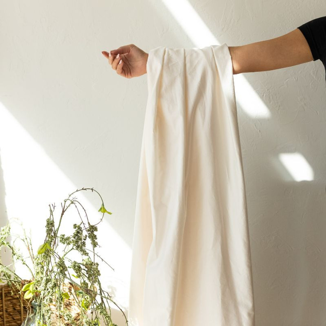 DreamFit Chill Innovations DreamChill Enhanced Bamboo Upper  Flex Split Top/Head Ivory Bed Sheets Arm Hang