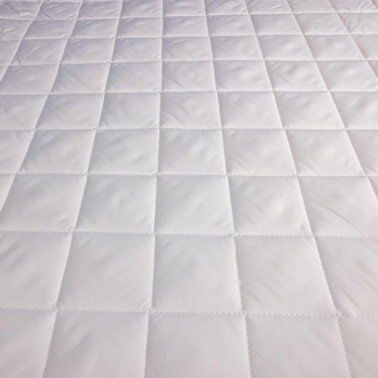 Merino Wool Bedding,, Natura Smart Wash Wool™ Luxury Wool Filled Mattress Protector, Up Close Fitted To Mattress Top View