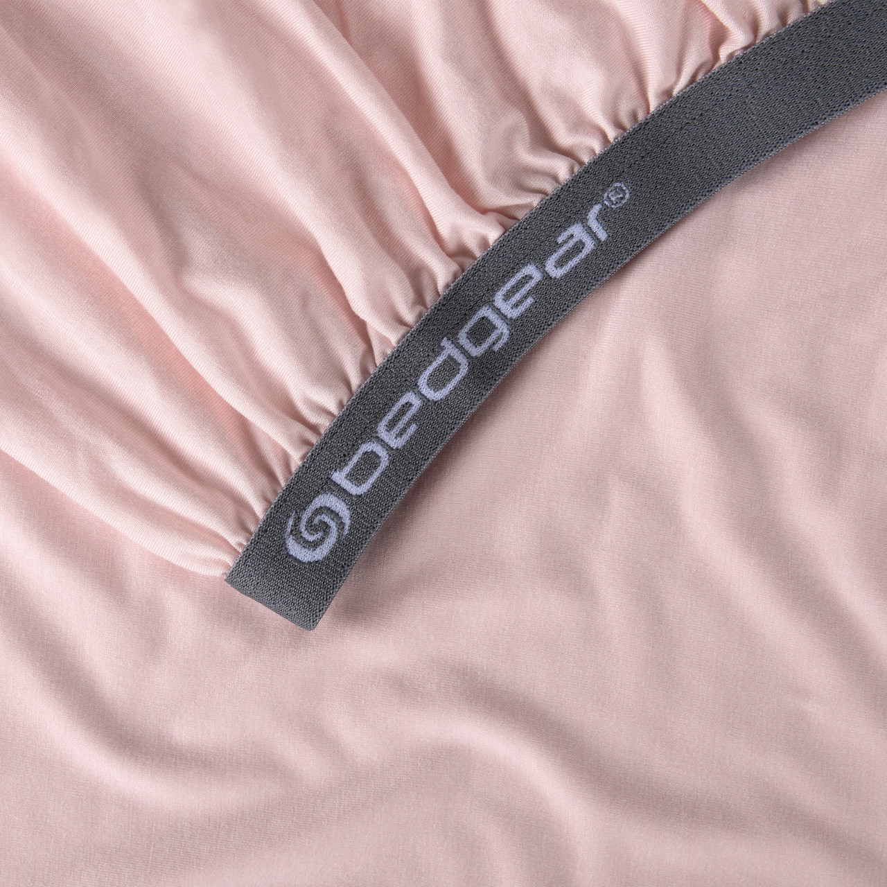 Bedgear Hyper-Wool Technology Performance Wool Crib Sheet, Fitted Sheet, Powerband Close Up, Light Pink