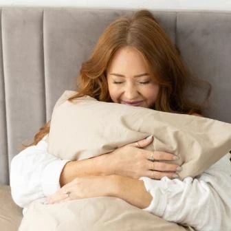 DreamFit® DreamCool™ 100% Egyptian Cotton Pillow Hug
