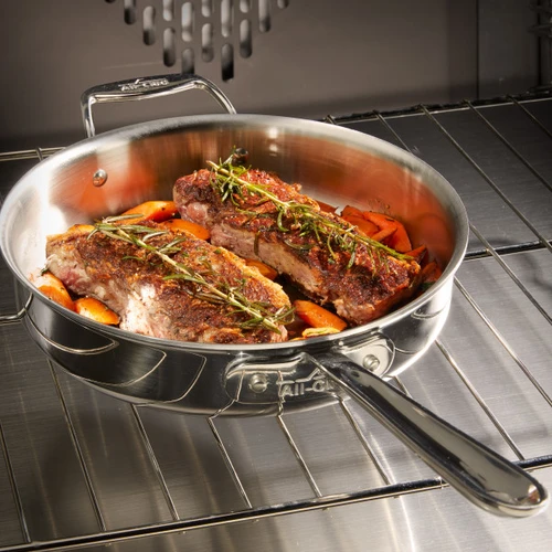 Saute pan
