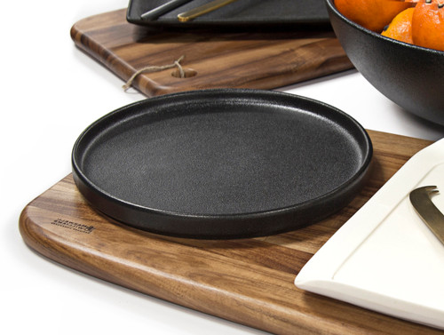 Maxwell & Williams Caviar Black High Rim Plate