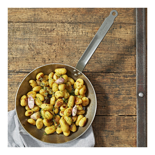 de Buyer Lyonnaise Frypan Carbon Plus 28cm/11" de Buyer Lyonnaise Frypan Carbon Plus 28cm/11"