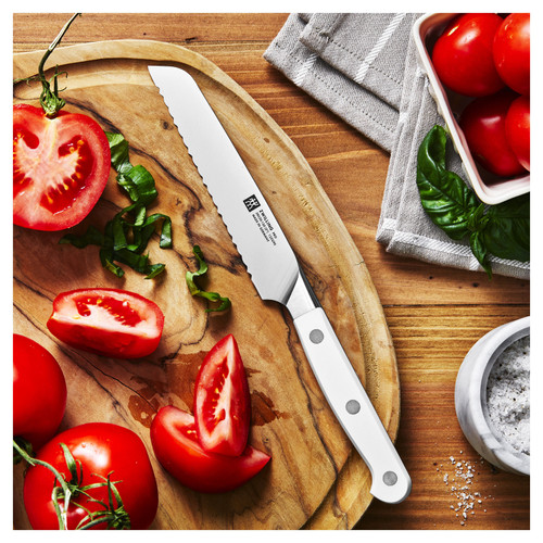 ZWILLING Pro le blanc 5 inch Utility Knife, White