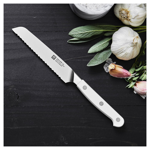 ZWILLING Pro le blanc 5 inch Utility Knife, White