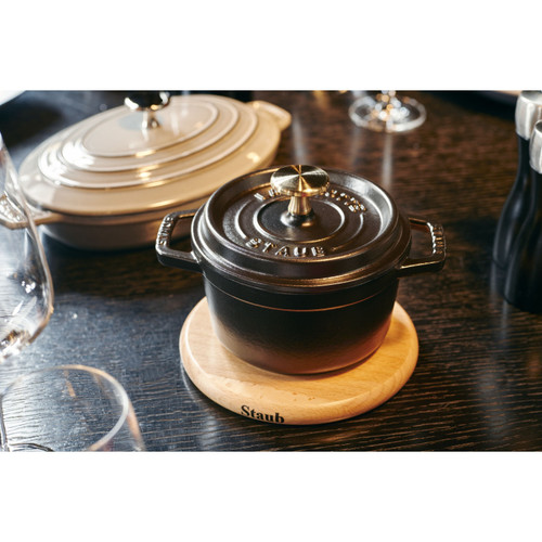 STAUB Specialities 16 cm Round Beech Trivet Magnetic, Brown