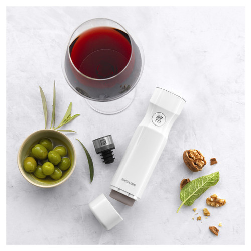 ZWILLING Fresh & Save Vacuum Wine Sealer