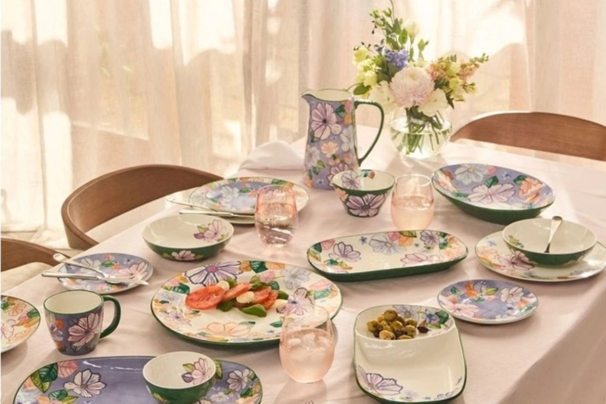 Poppy Love Collection by Maxwell & Williams tablescape