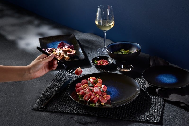 Maxwell & Williams Caviar Collection