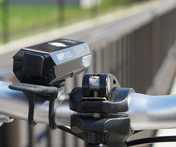 Cateye AMPP200 USB Rechargeable Front Light 200 Lumens Pushys